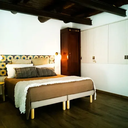 Casa Il Sole Di נאפולי